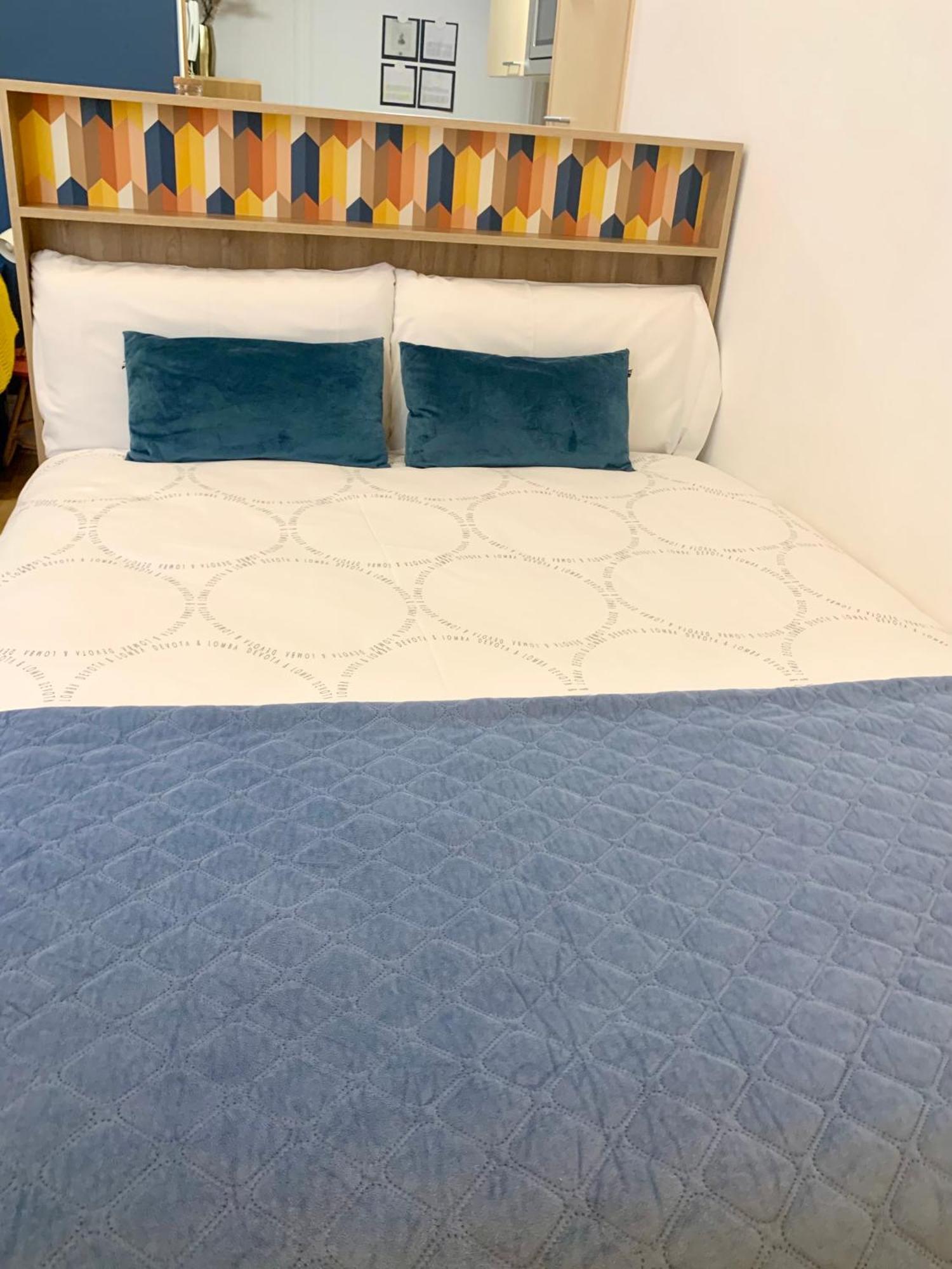 Labarta Estudio En Puerta Del Sol Con Parking Vigo Dış mekan fotoğraf